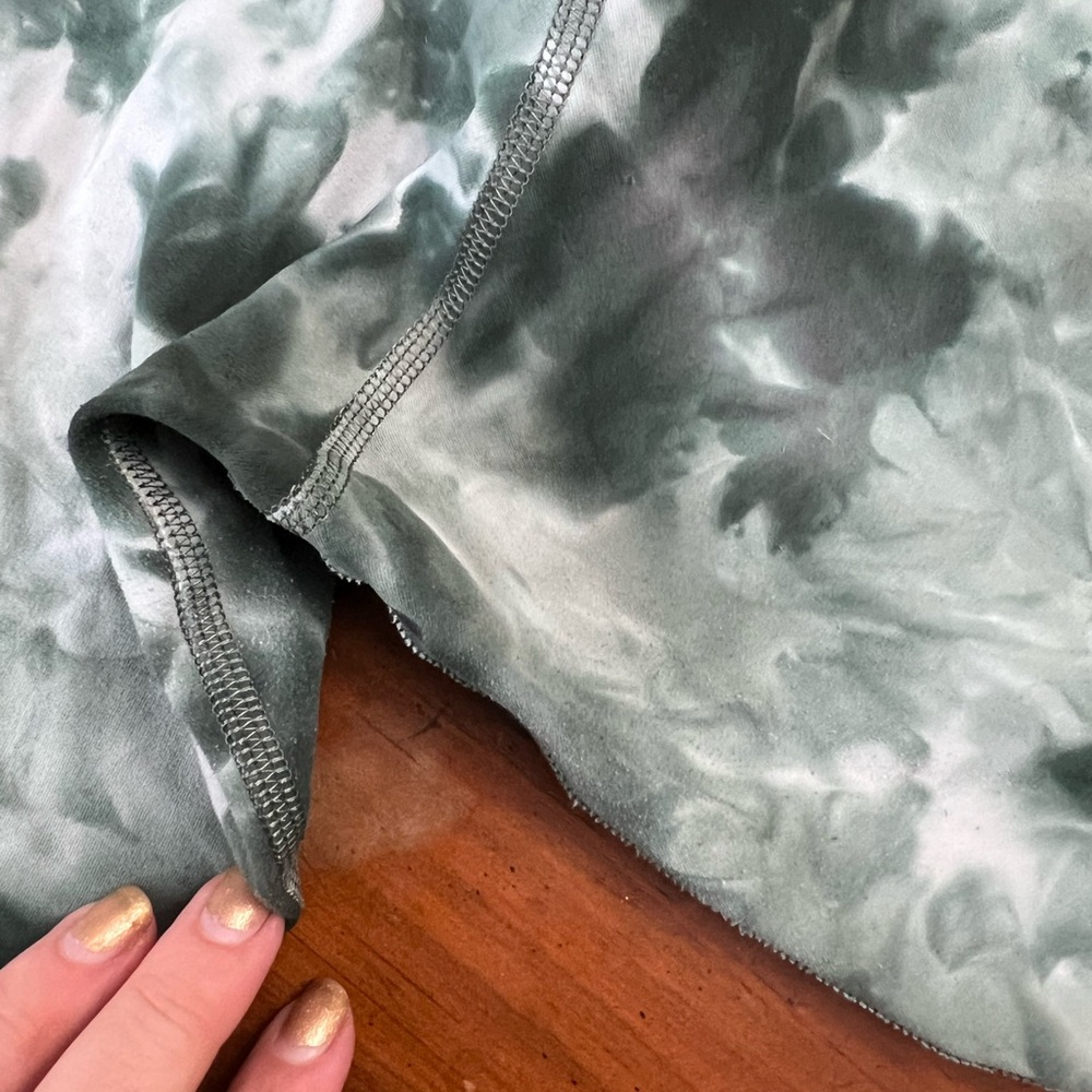 Excellent used condition Lululemon leggings sz 20 - Picture 3 of 6